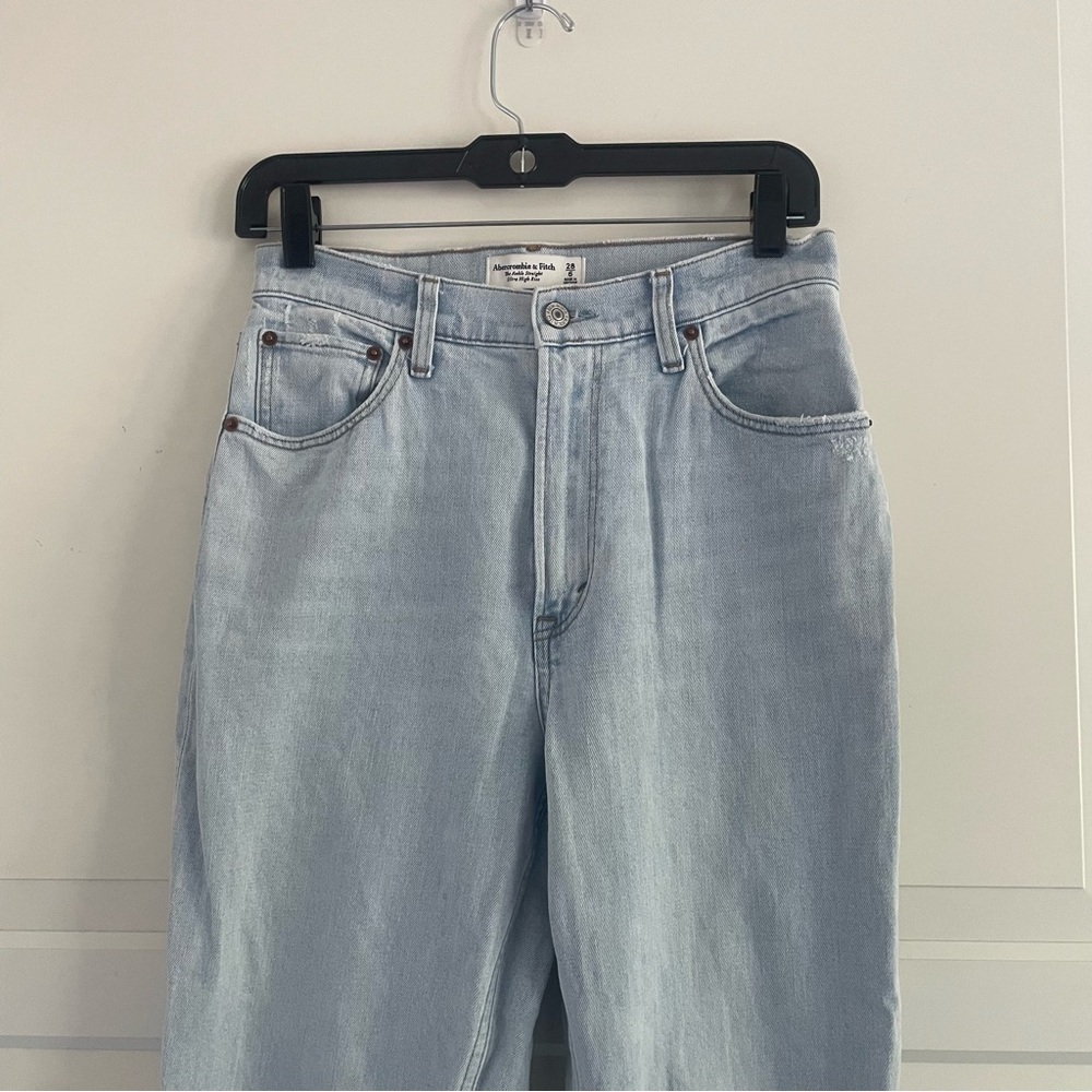 Abercrombie & Fitch the ankle straight ultra high rise blue jeans 26919 - Picture 4 of 13